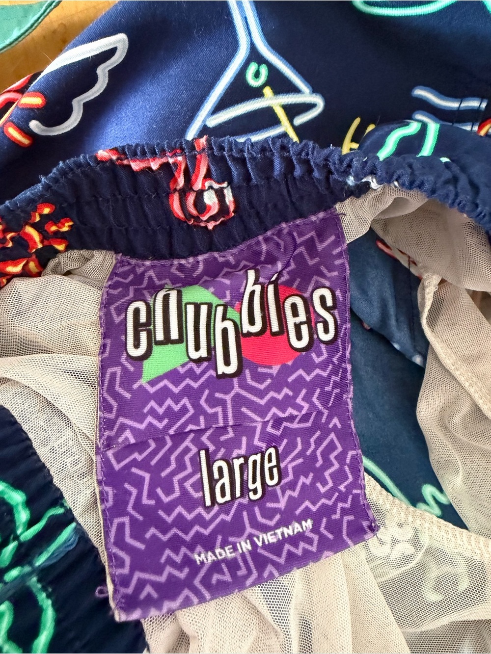 Men's Chubbies Neon Lights Palm Tree Flamingo Swim Trunks - Picture 5 of 8